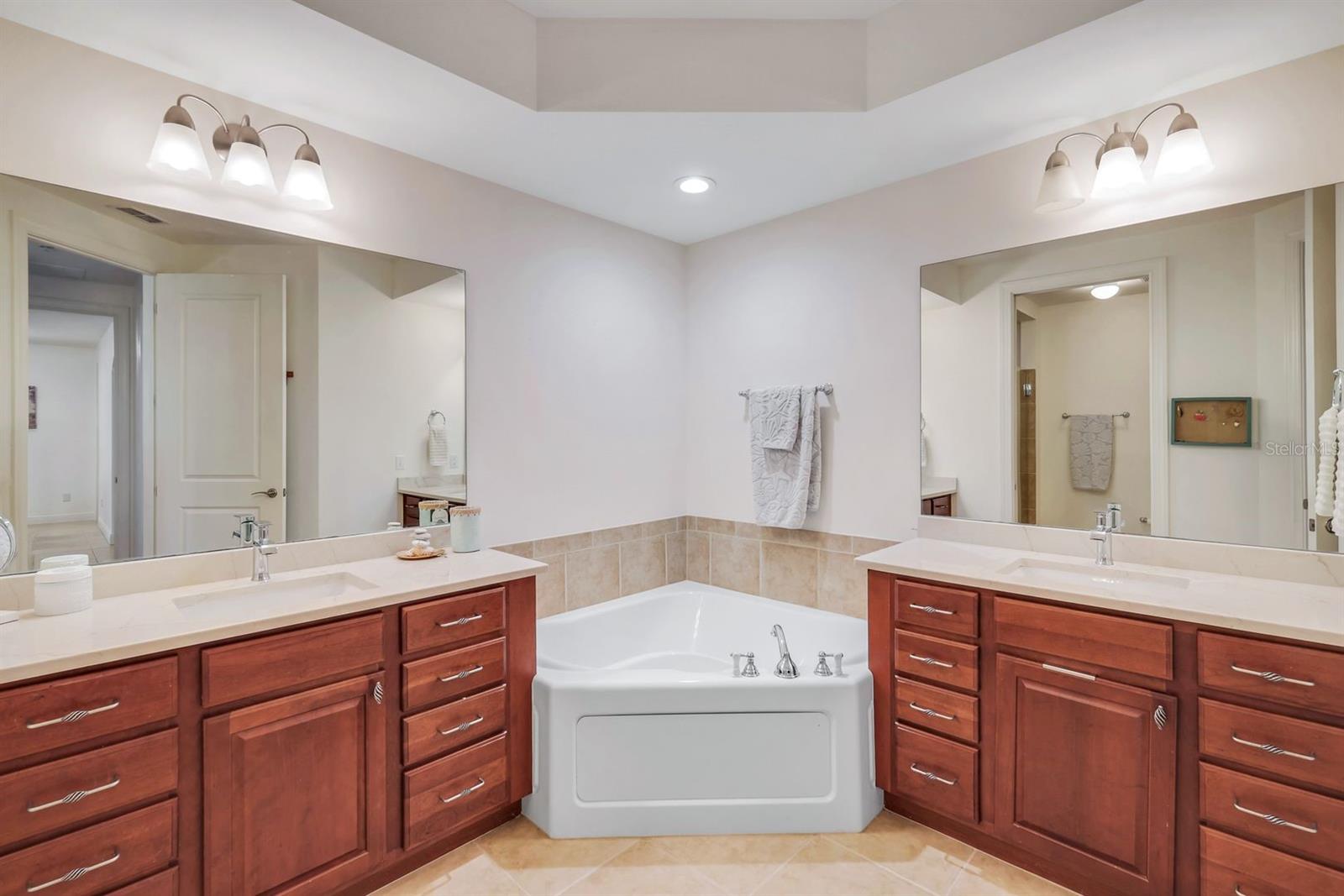 Image 18 of 33 For 8011 Via Monte Carlo Way 2111