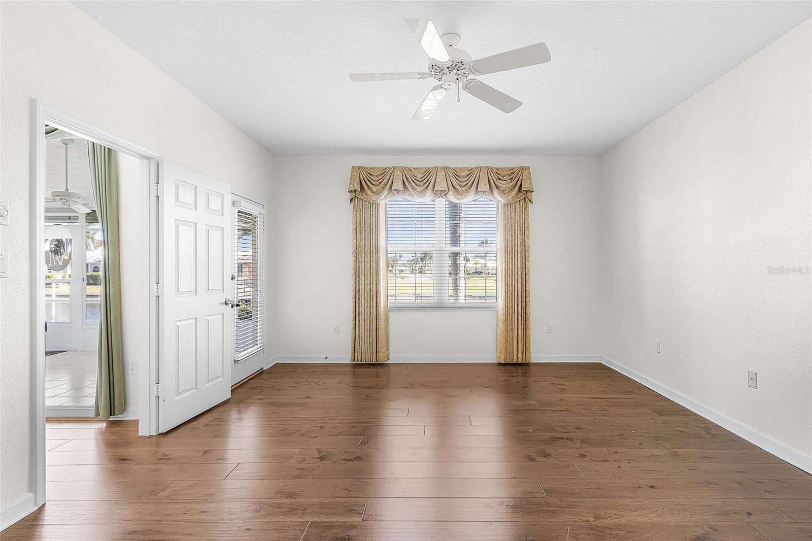 Image 16 of 40 For 3800 Bal Harbor Boulevard 313