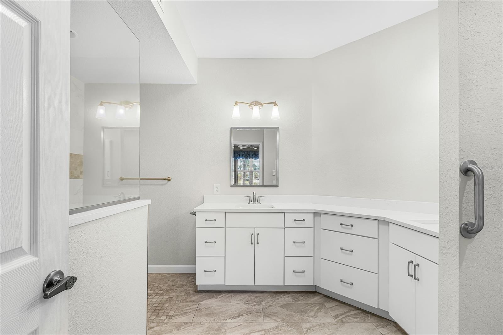 Image 18 of 40 For 3800 Bal Harbor Boulevard 313