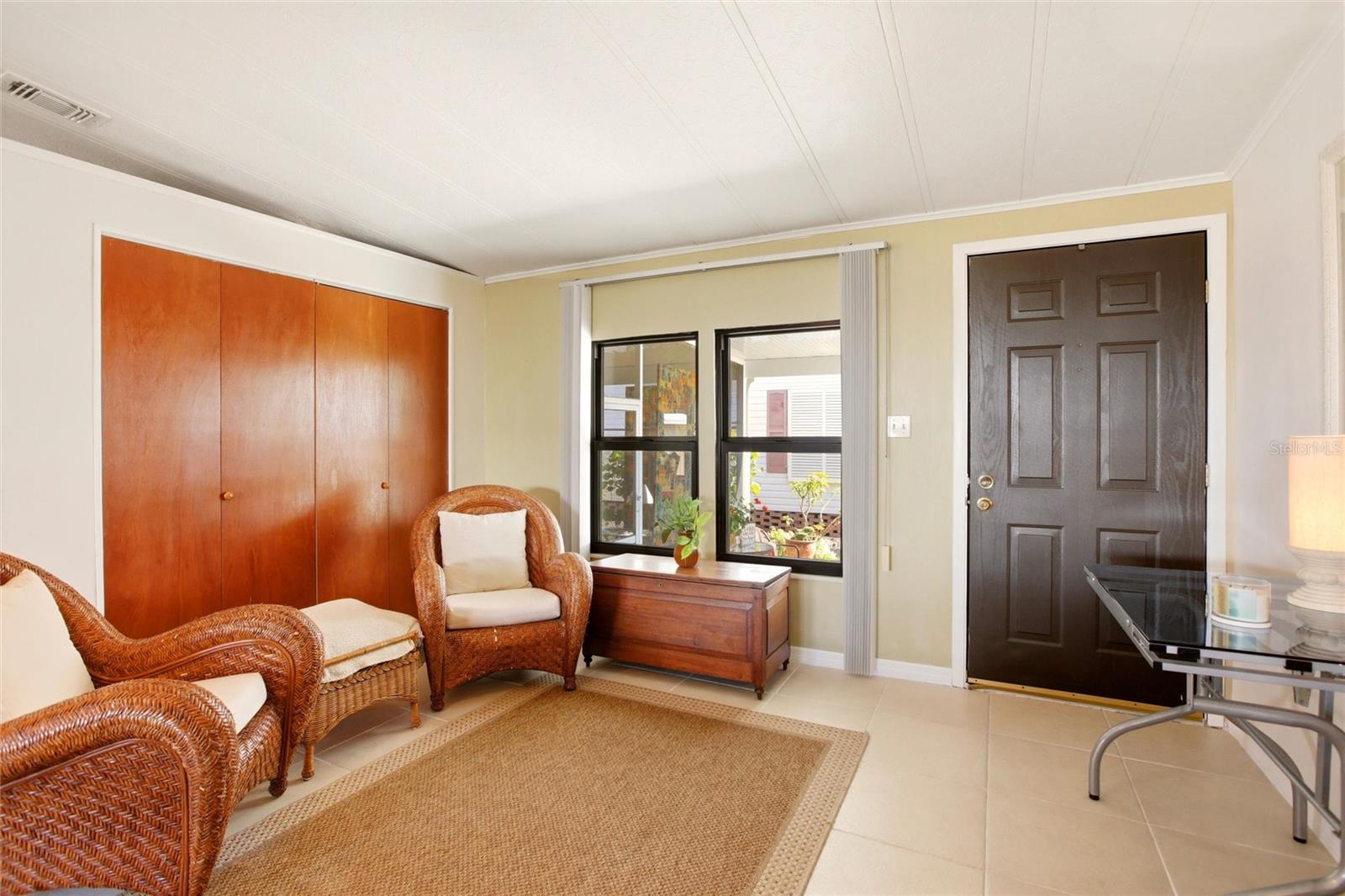 Image 11 of 59 For 15550 Burnt Store Road 231