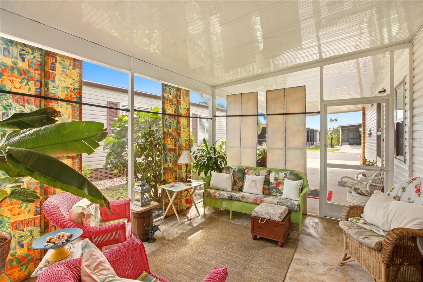 Image 41 of 59 For 15550 Burnt Store Road 231