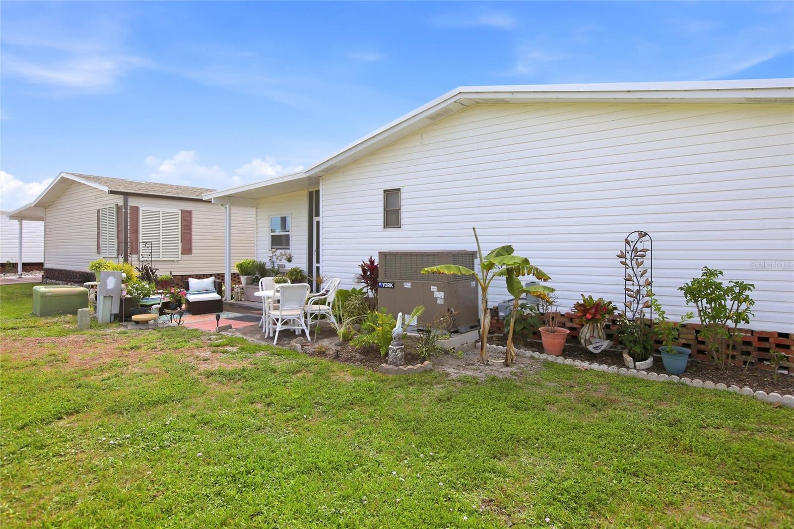 Image 47 of 59 For 15550 Burnt Store Road 231