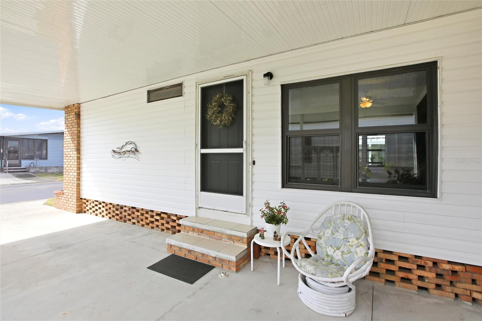 Image 8 of 59 For 15550 Burnt Store Road 231