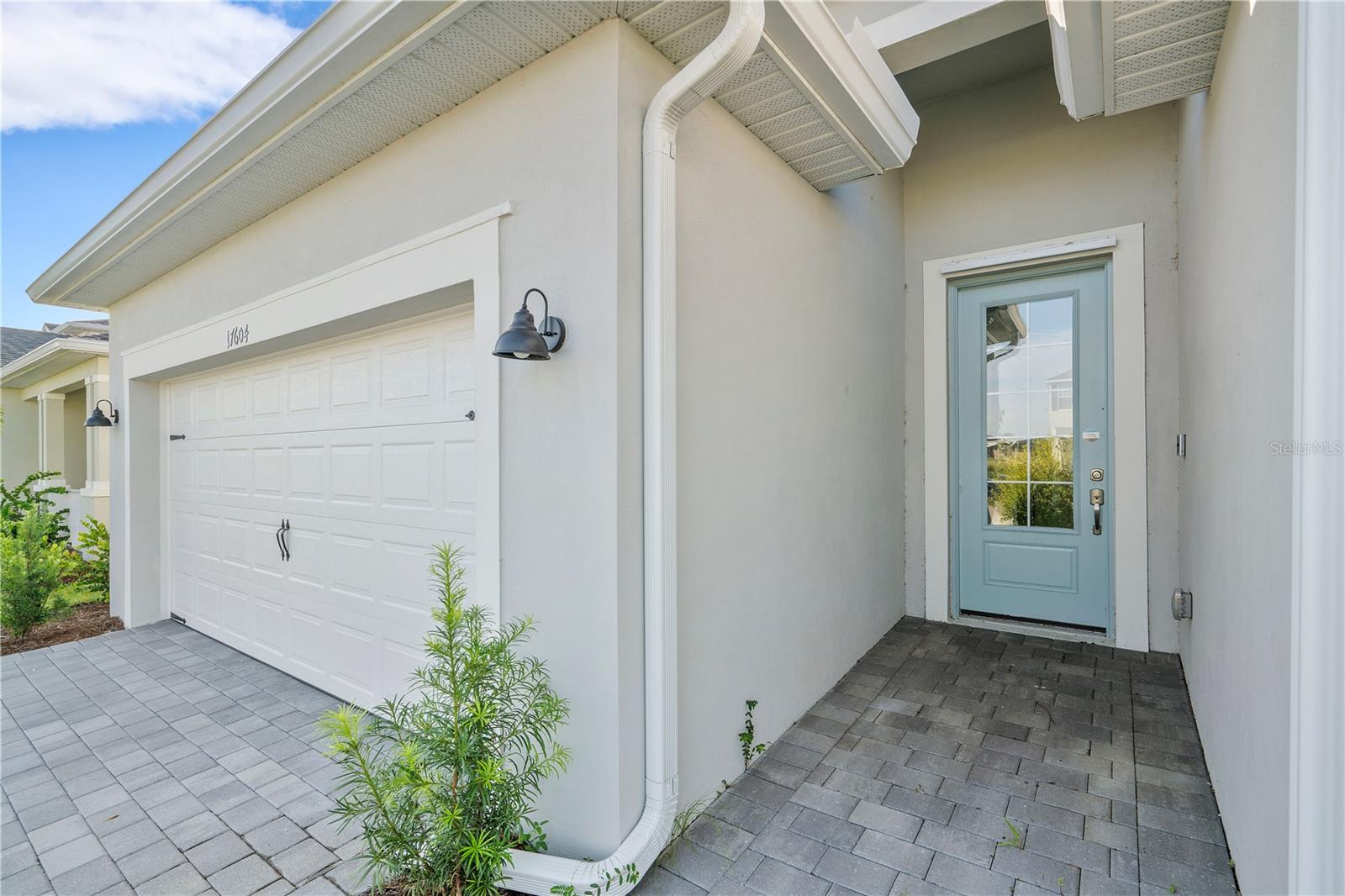 Image 2 of 46 For 17604 Fallen Branch Way