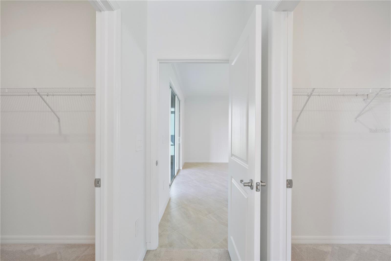 Image 21 of 46 For 17604 Fallen Branch Way