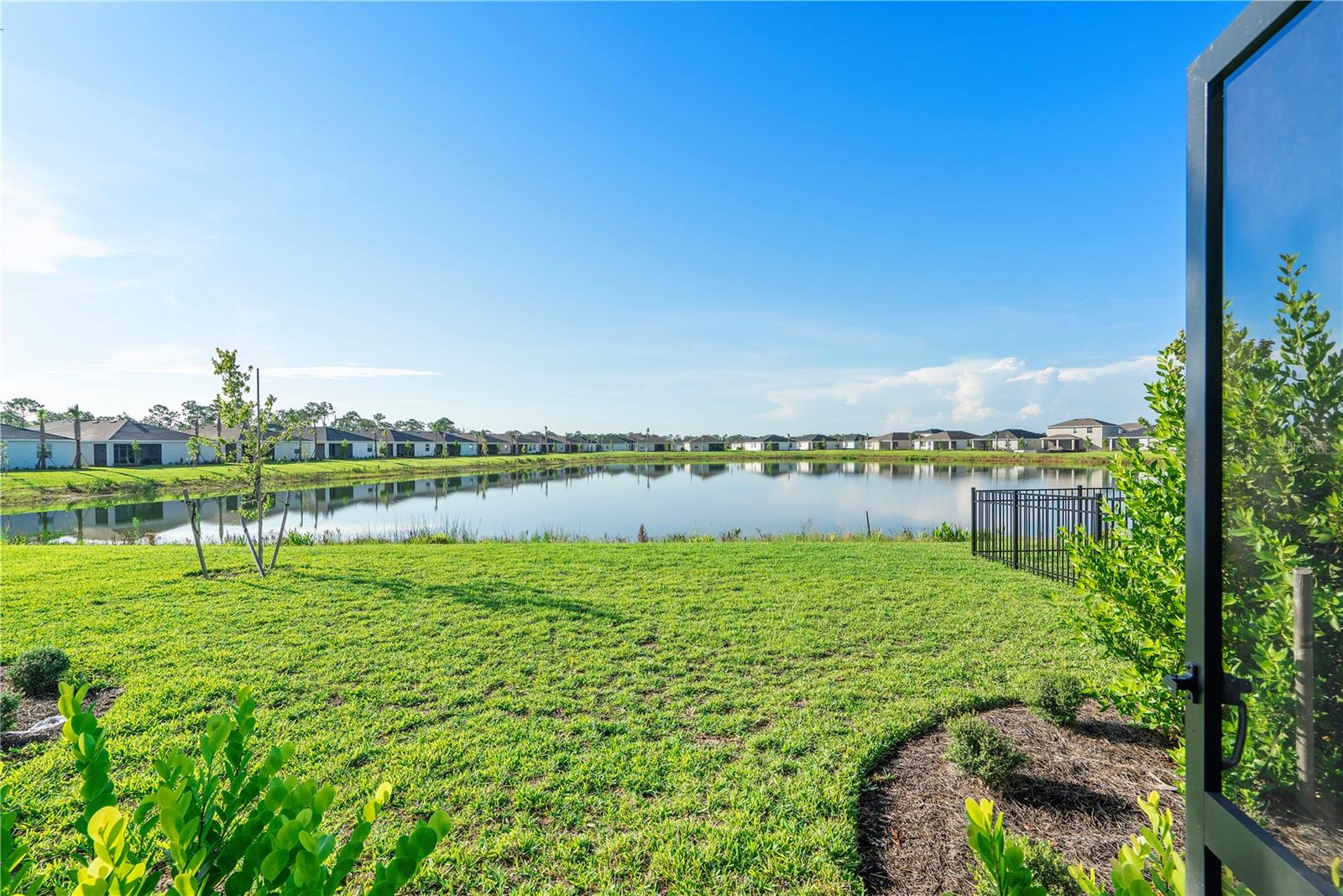 Image 28 of 46 For 17604 Fallen Branch Way