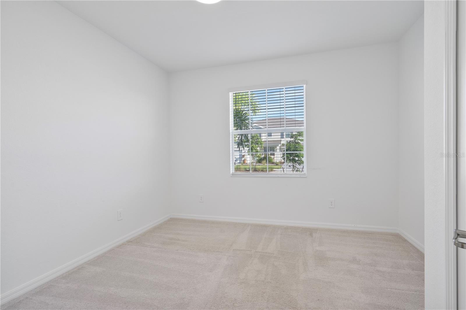 Image 7 of 46 For 17604 Fallen Branch Way