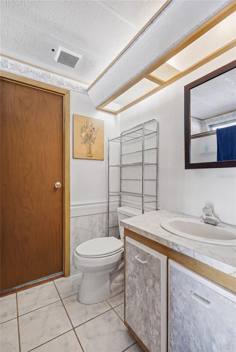 Image 13 of 17 For 3042 Audubon Avenue