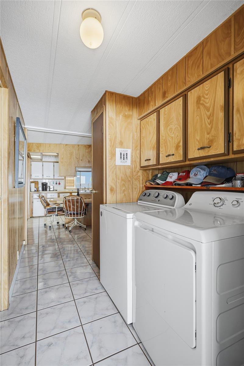 Image 14 of 17 For 3042 Audubon Avenue