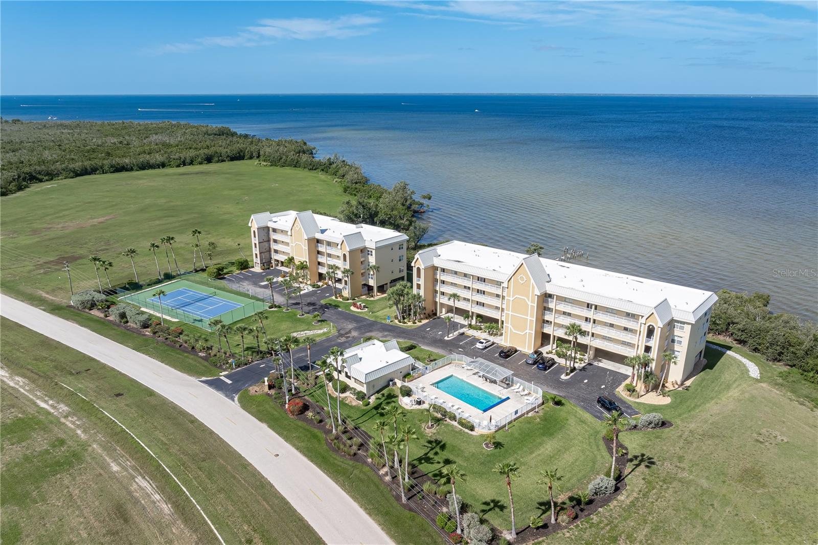 Image 2 of 64 For 101 Marion Court 215