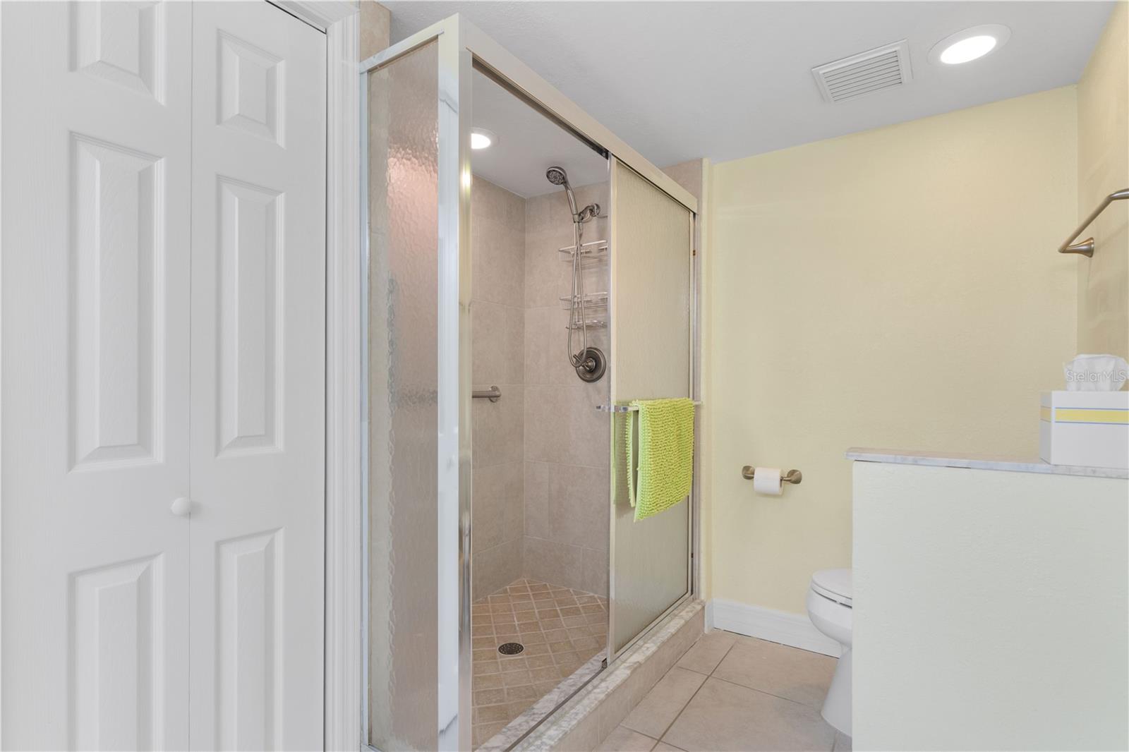 Image 44 of 64 For 101 Marion Court 215