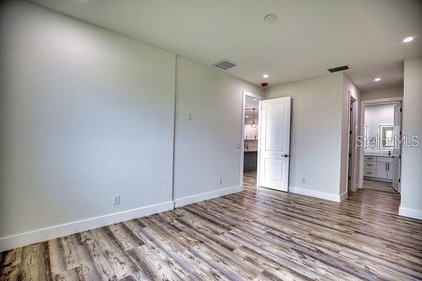 Image 14 of 29 For 17434 Oro Court