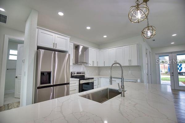 Image 23 of 29 For 17434 Oro Court