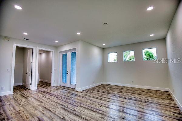 Image 6 of 29 For 17434 Oro Court