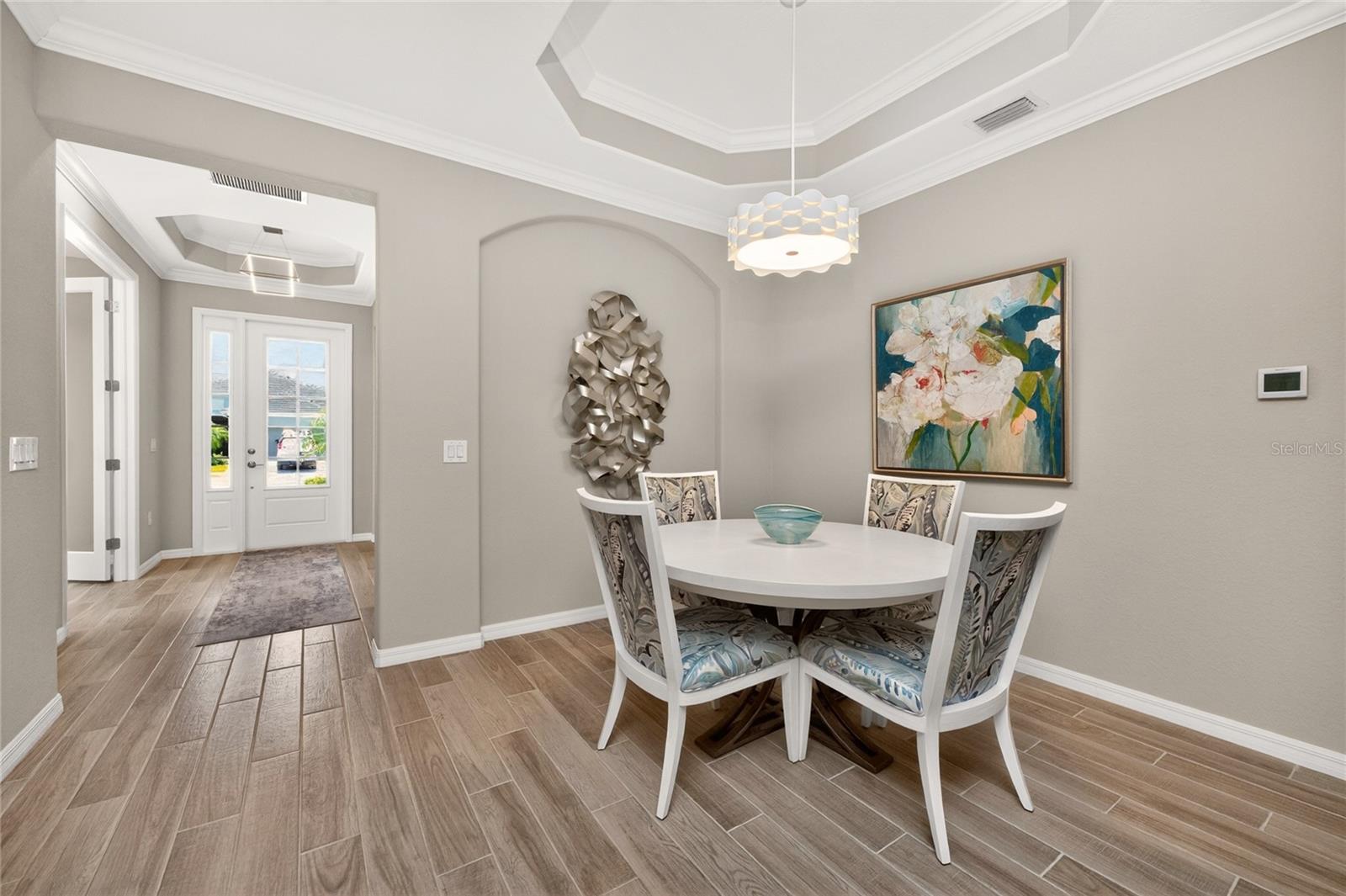 Image 14 of 62 For 25180 Longmeadow Drive