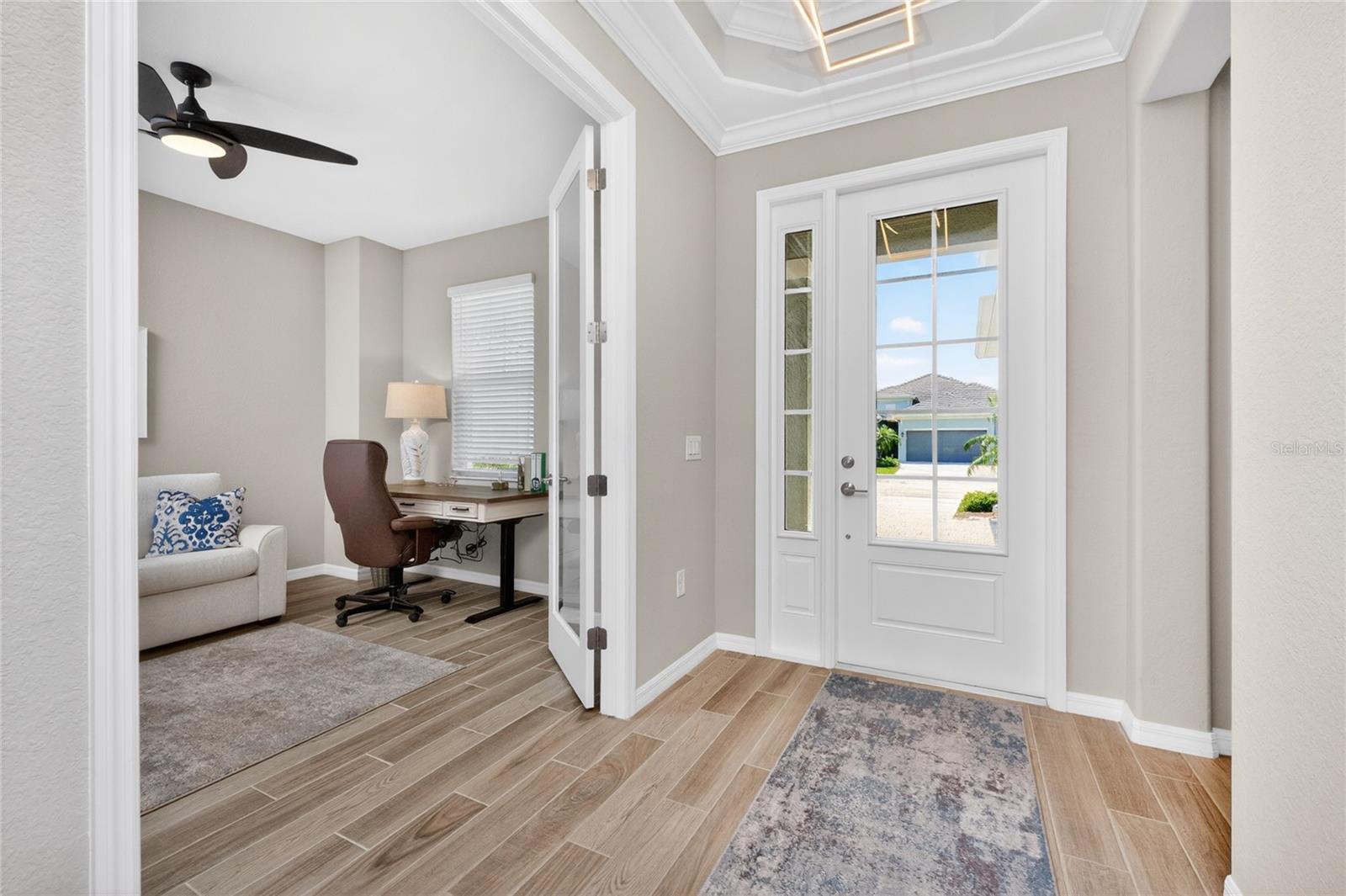 Image 20 of 62 For 25180 Longmeadow Drive