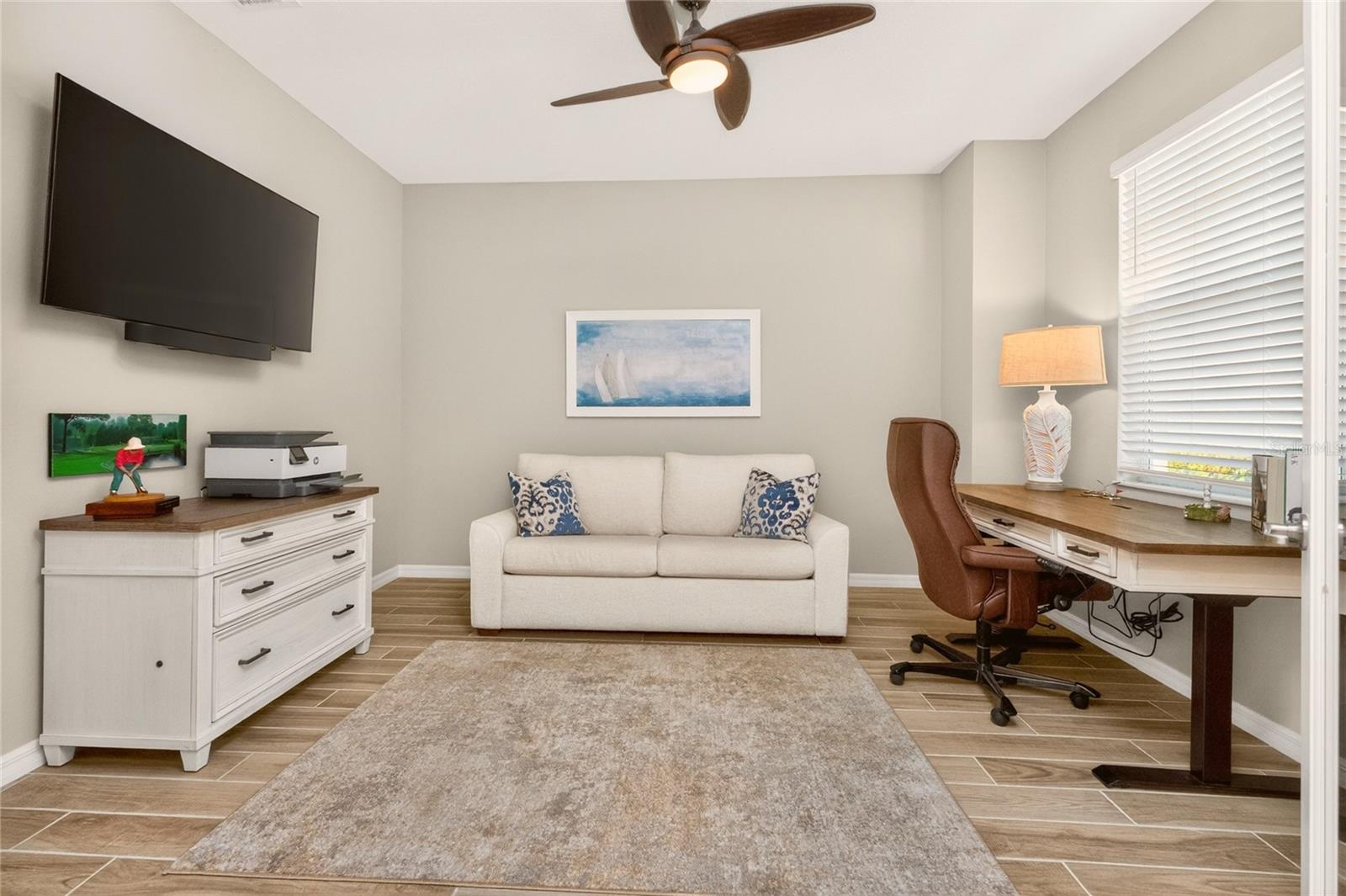 Image 21 of 62 For 25180 Longmeadow Drive