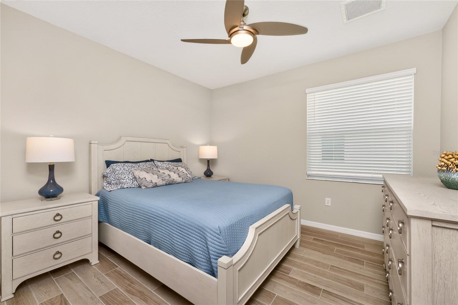 Image 29 of 62 For 25180 Longmeadow Drive