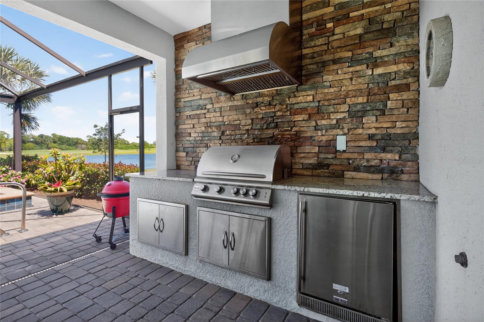 Image 36 of 62 For 25180 Longmeadow Drive