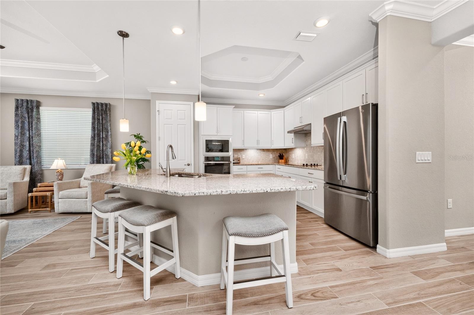 Image 9 of 62 For 25180 Longmeadow Drive