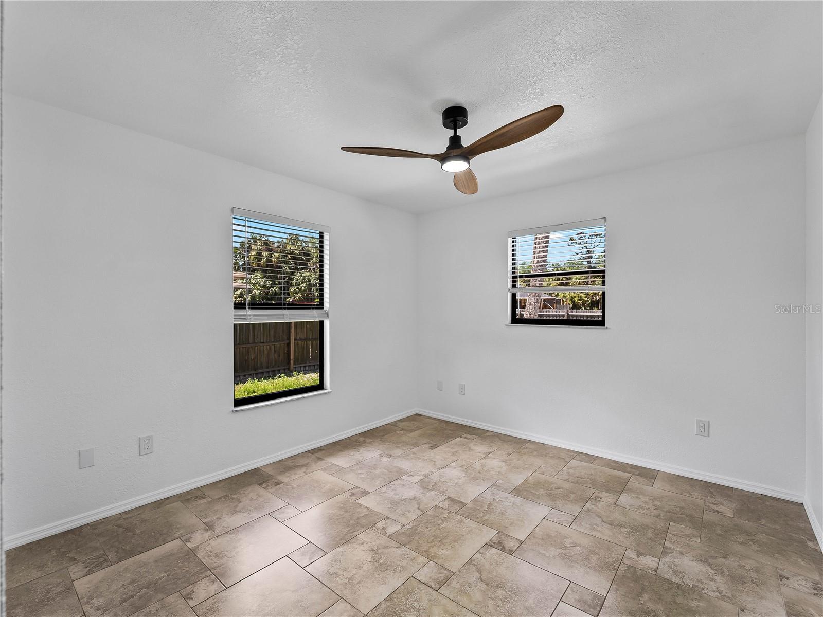 Image 19 of 51 For 1609 Kirkwood Street