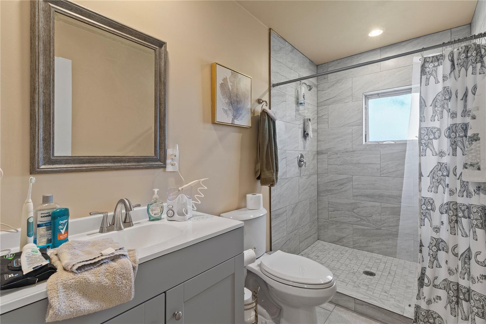 Image 13 of 24 For 4020 Palm Drive