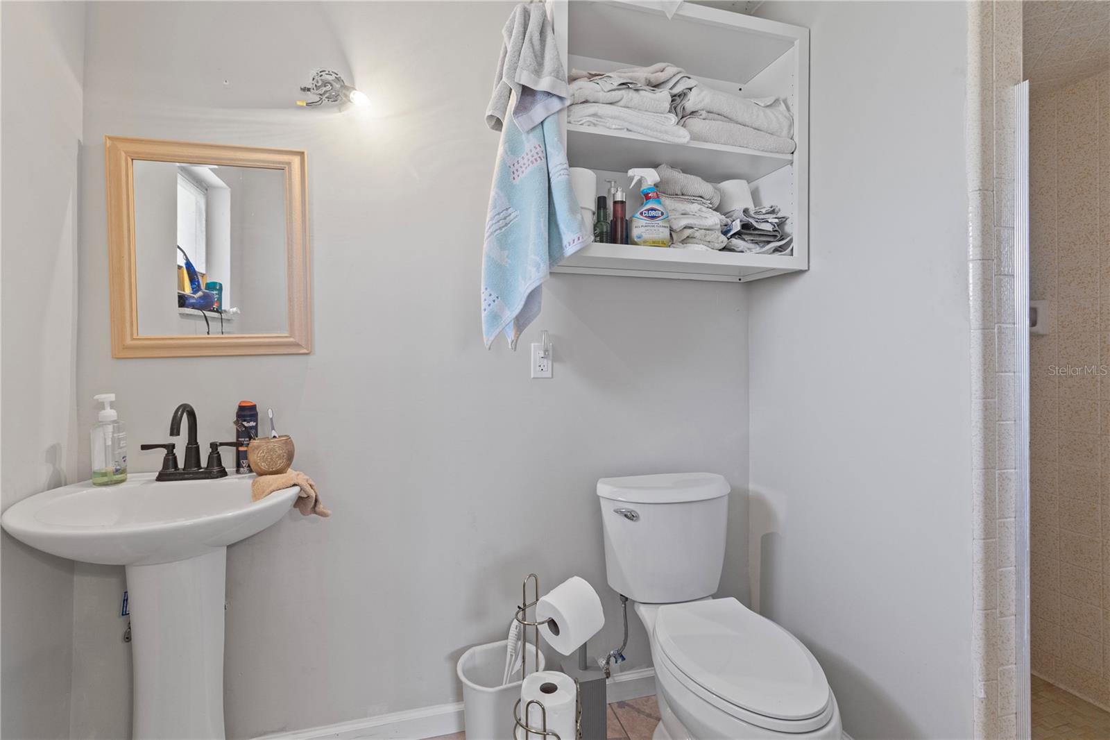 Image 20 of 24 For 4020 Palm Drive