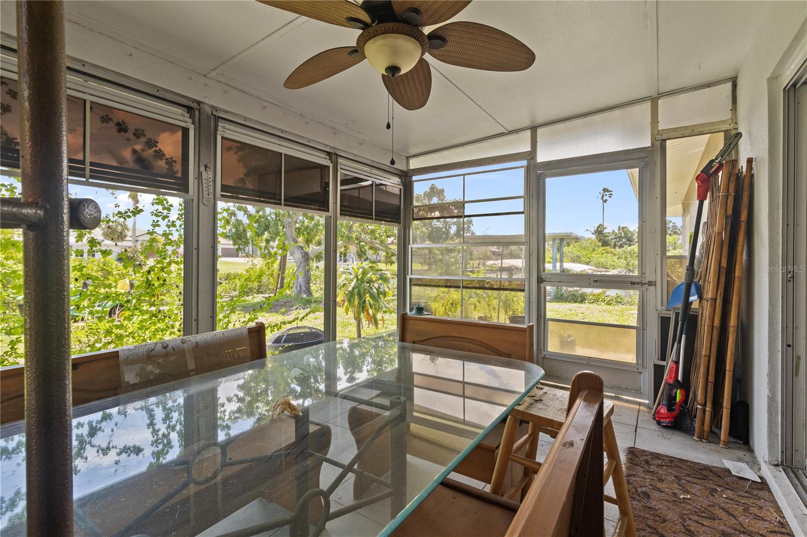 Image 21 of 24 For 4020 Palm Drive