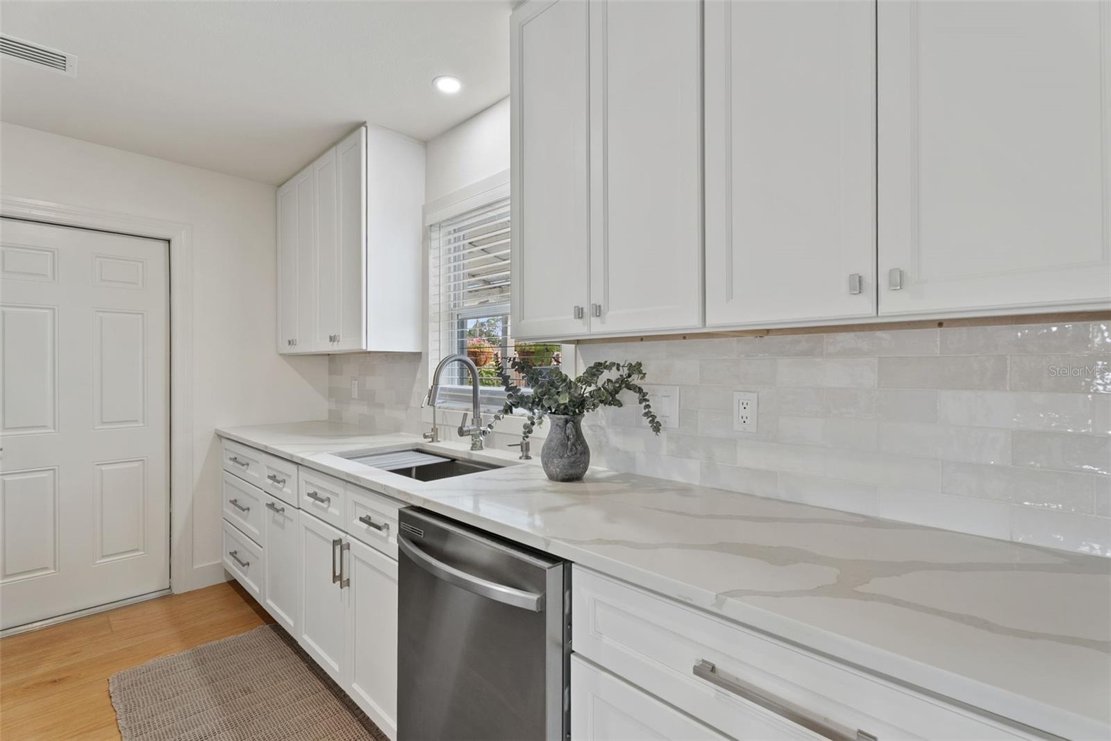 Image 23 of 48 For 3870 Sterling Road