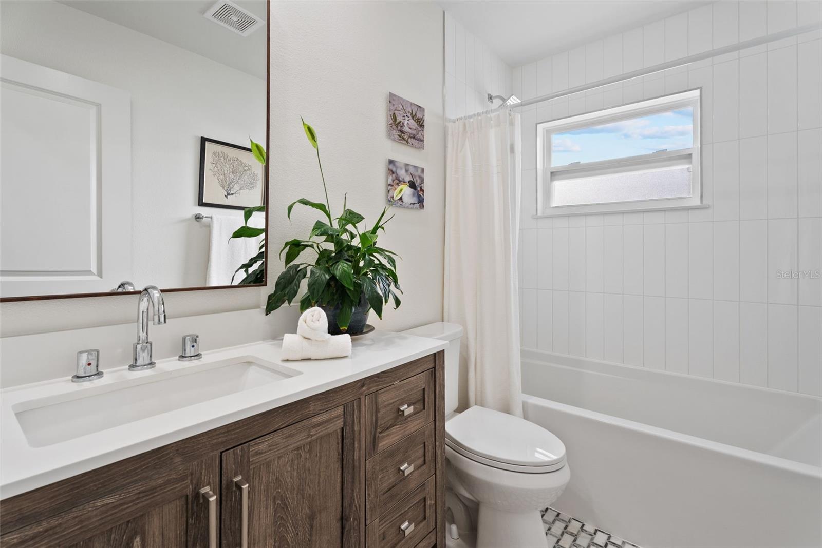 Image 34 of 48 For 3870 Sterling Road