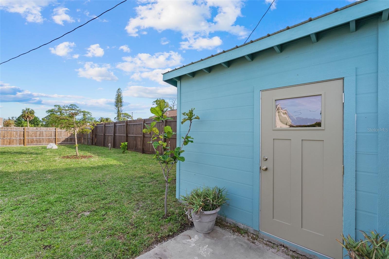 Image 7 of 48 For 3870 Sterling Road