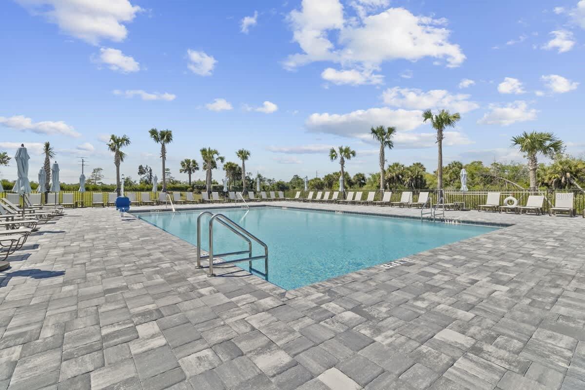 Image 30 of 59 For 1638 Saddlewood Circle