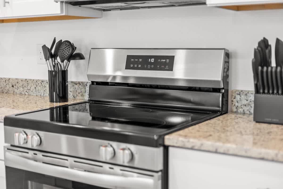 Image 44 of 59 For 1638 Saddlewood Circle