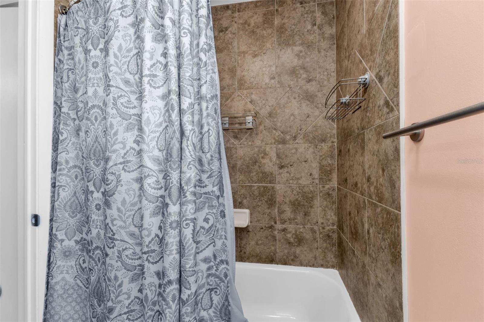 Image 15 of 28 For 5919 Hobhill Avenue