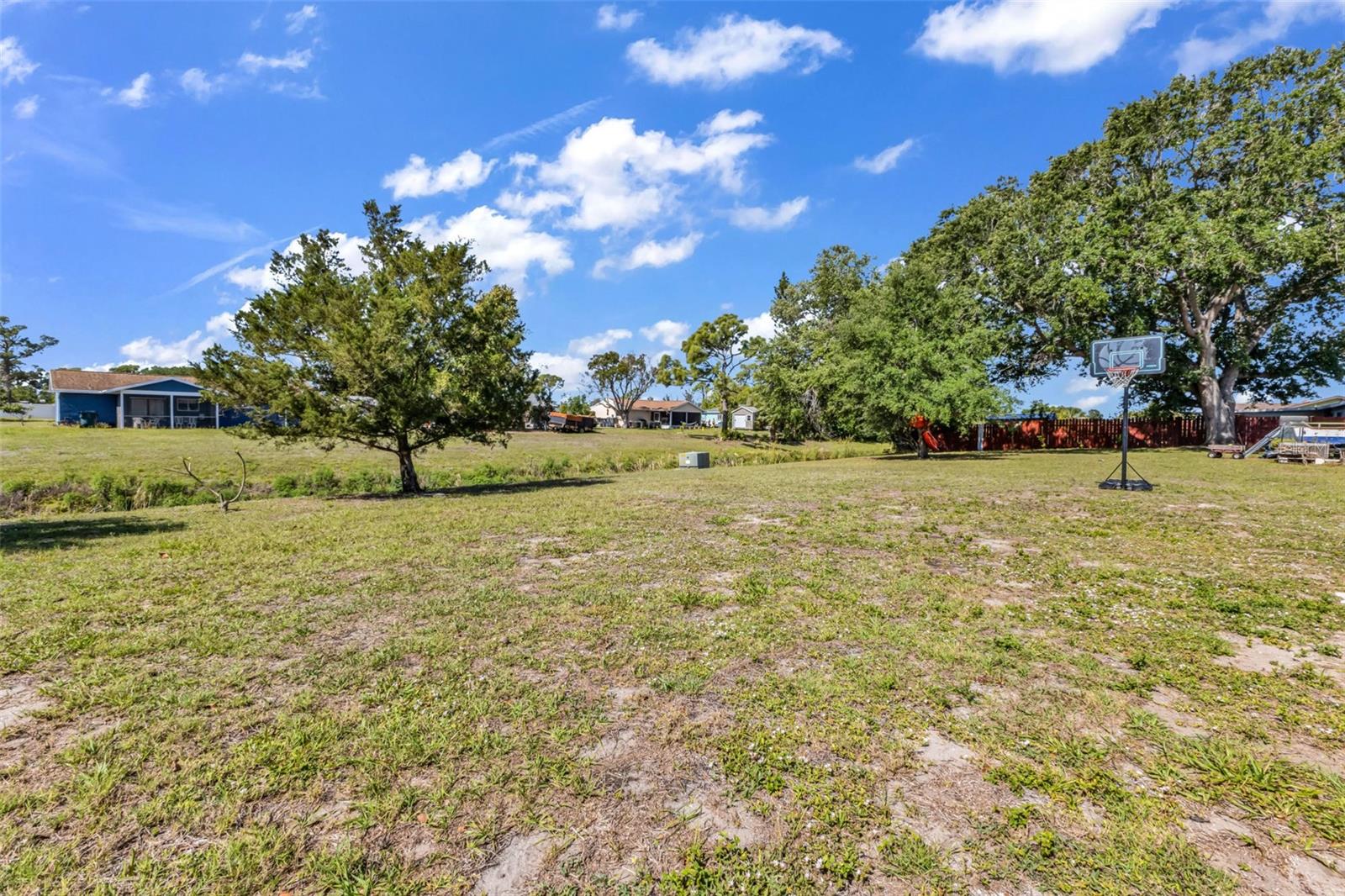 Image 25 of 28 For 5919 Hobhill Avenue