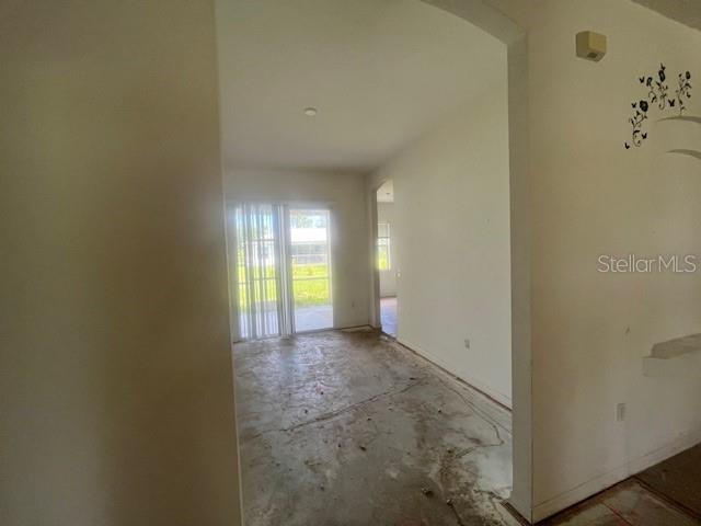 Image 5 of 20 For 5566 Lavender Avenue