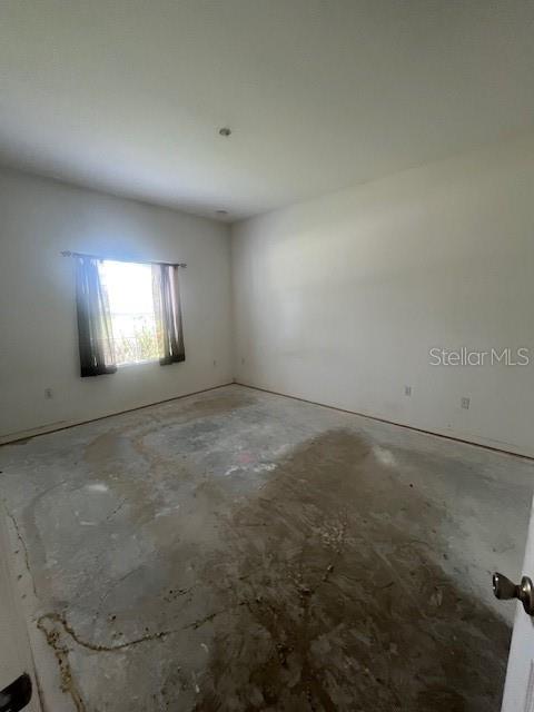 Image 7 of 20 For 5566 Lavender Avenue