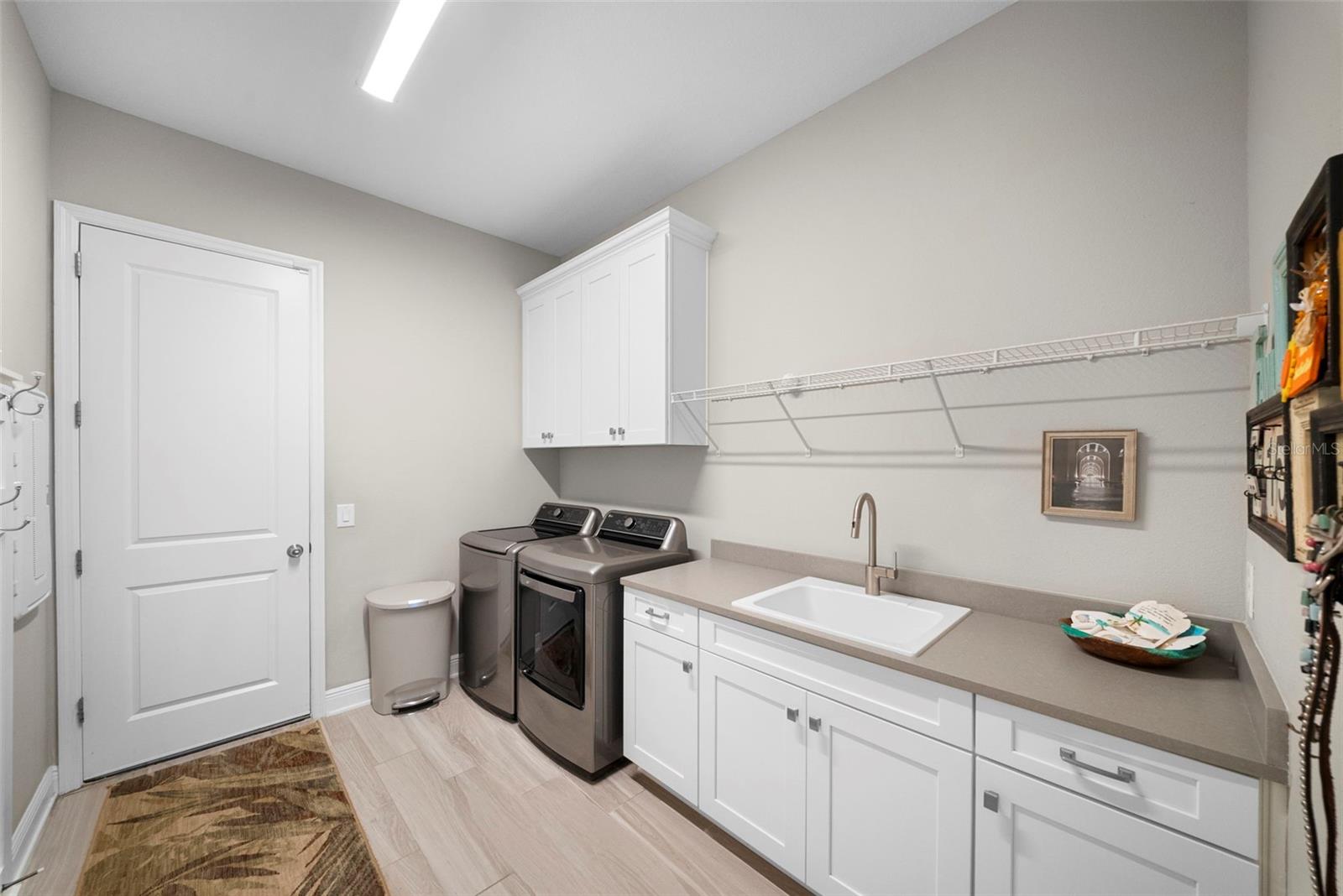 Image 23 of 72 For 21244 Holmes Circle