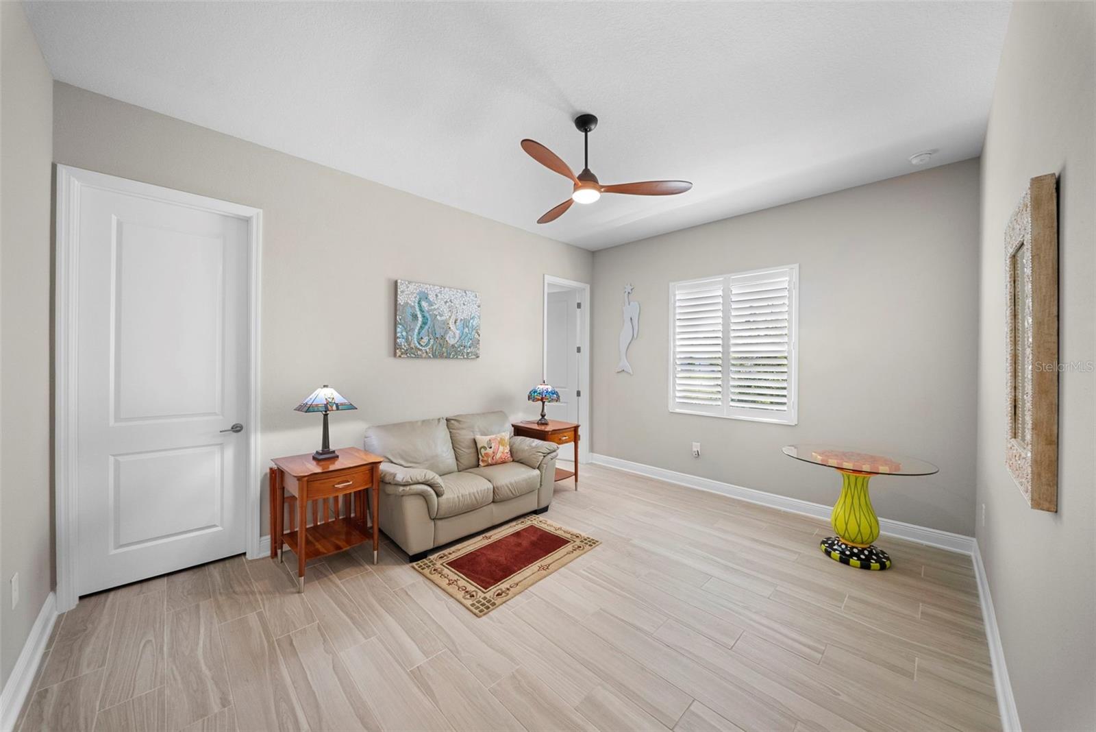 Image 24 of 72 For 21244 Holmes Circle