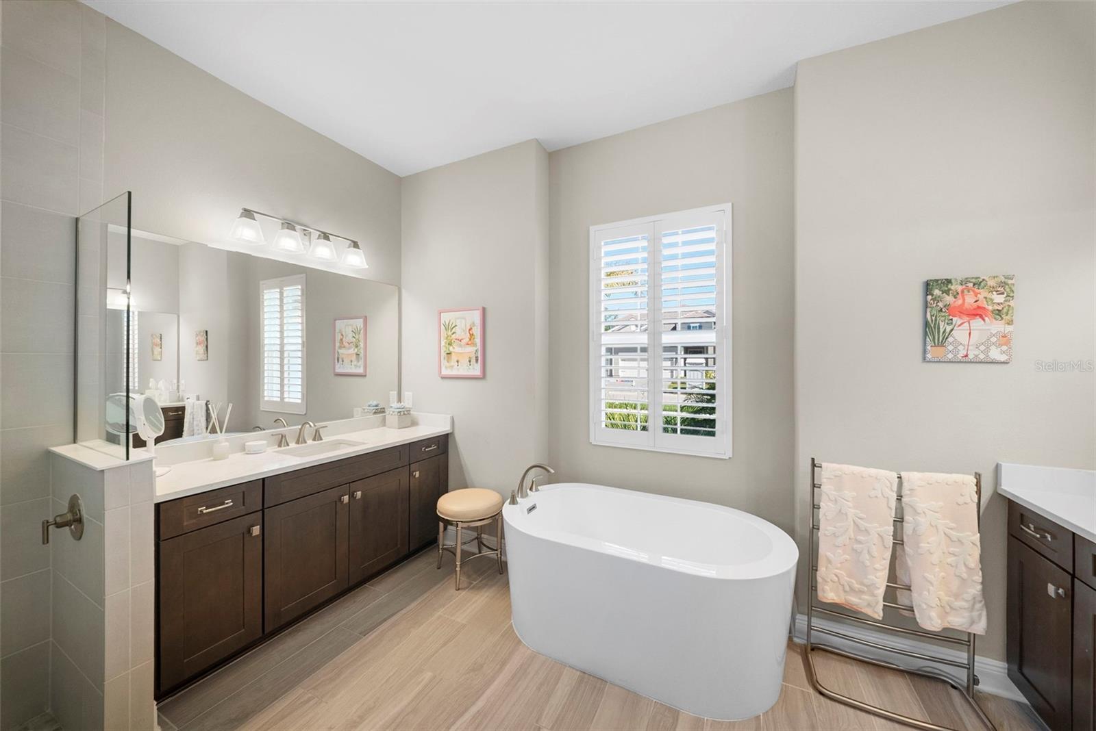 Image 38 of 72 For 21244 Holmes Circle