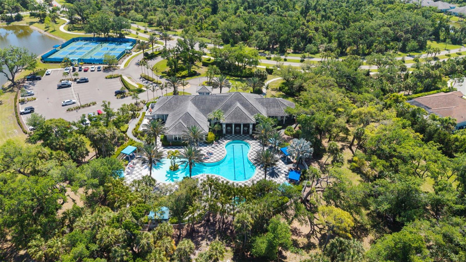 Image 71 of 72 For 21244 Holmes Circle