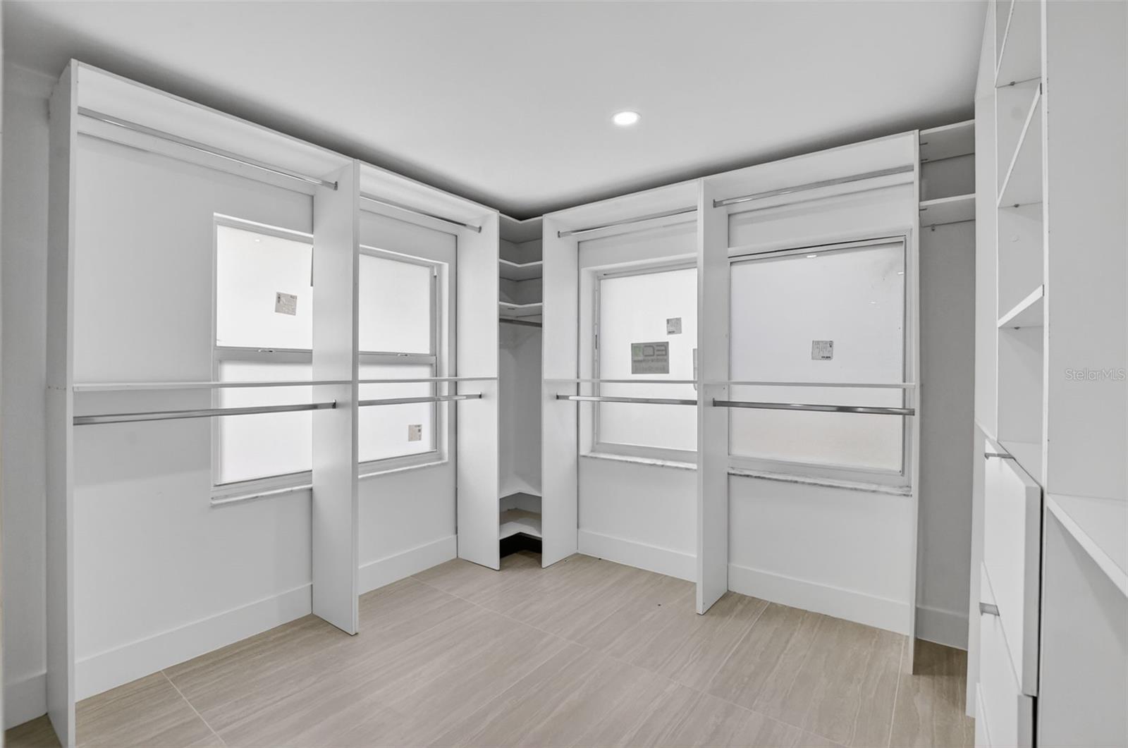 Image 27 of 62 For 4701 1st Place