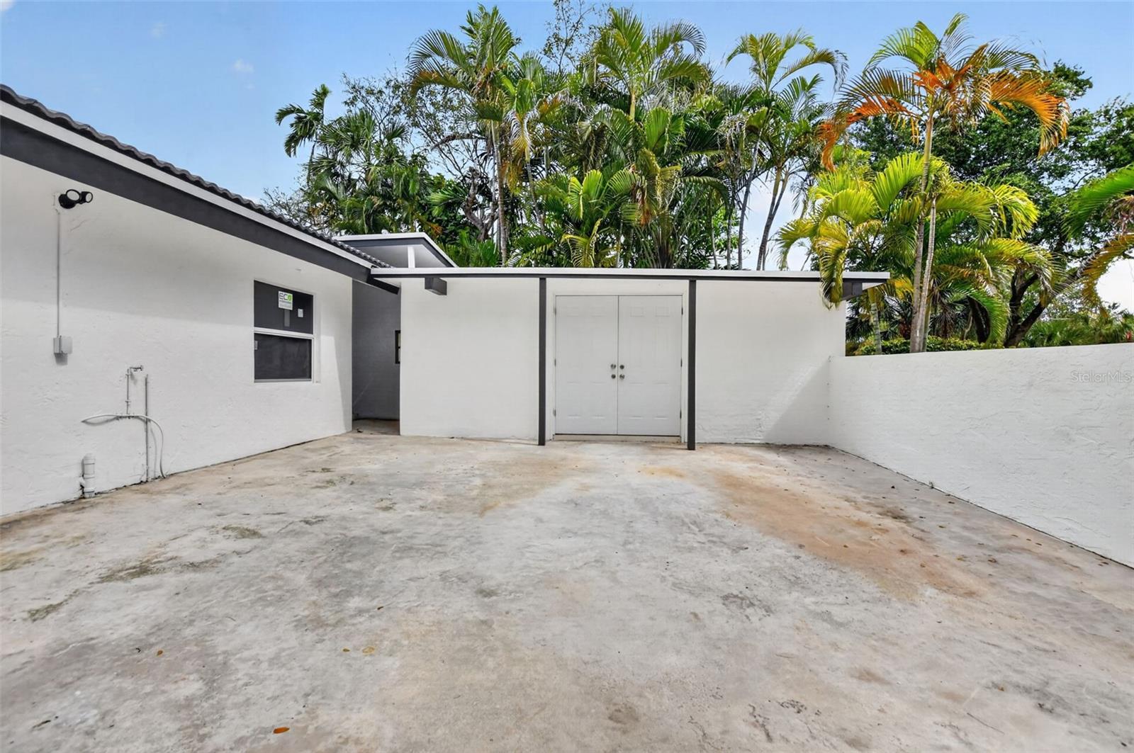 Image 51 of 62 For 4701 1st Place