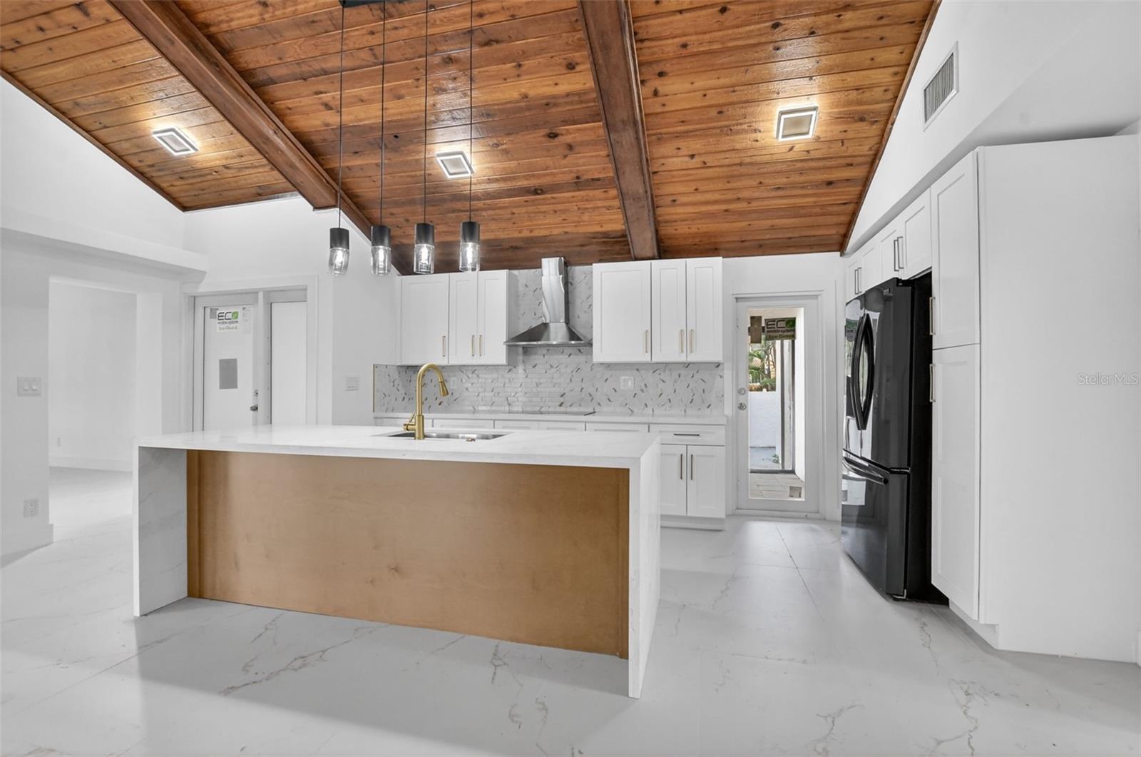 Image 8 of 62 For 4701 1st Place