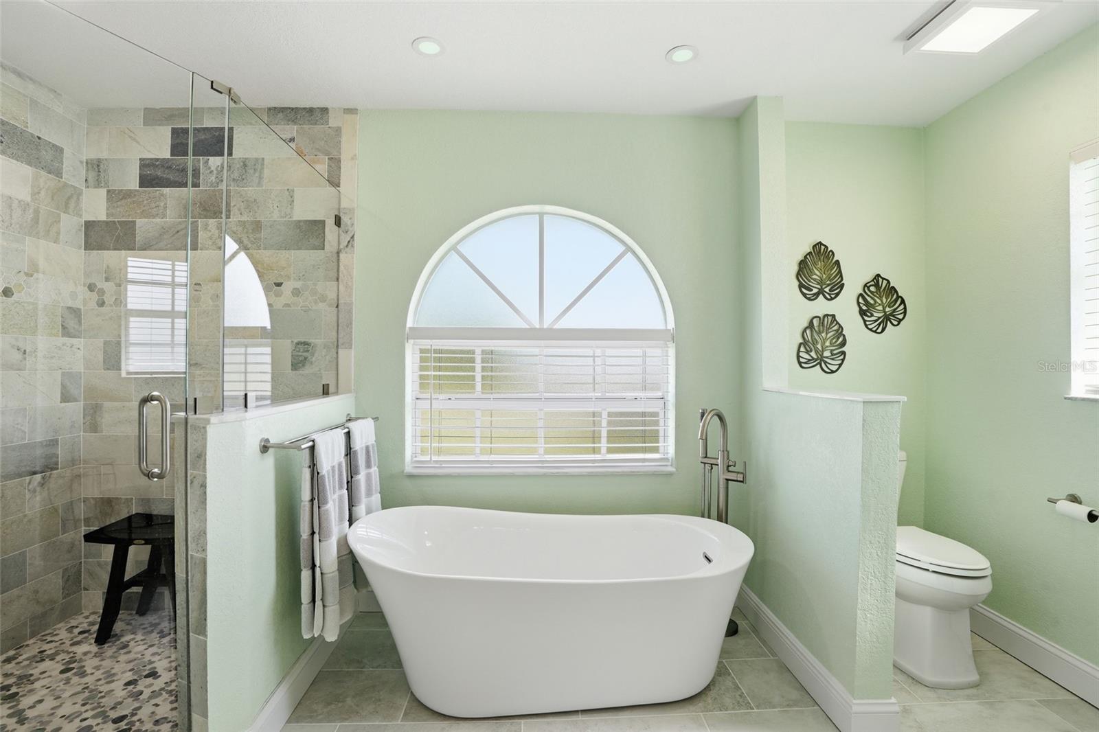 Image 21 of 49 For 521 Peeples Drive