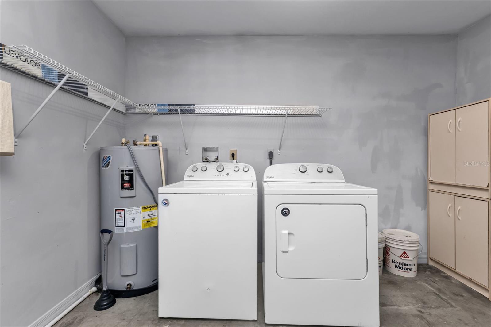 Image 14 of 70 For 6640 Electra Avenue