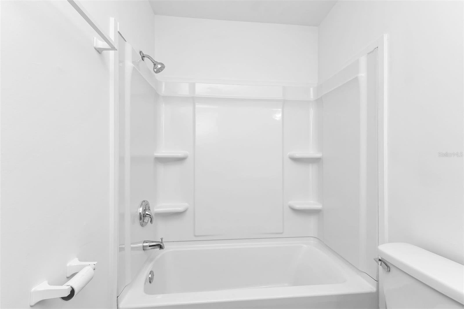 Image 21 of 70 For 6640 Electra Avenue