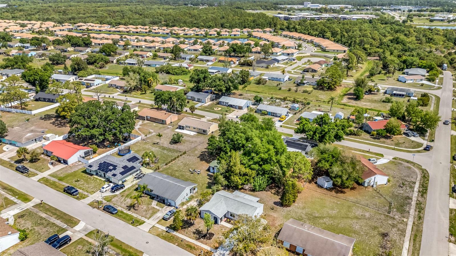 Image 42 of 70 For 6640 Electra Avenue