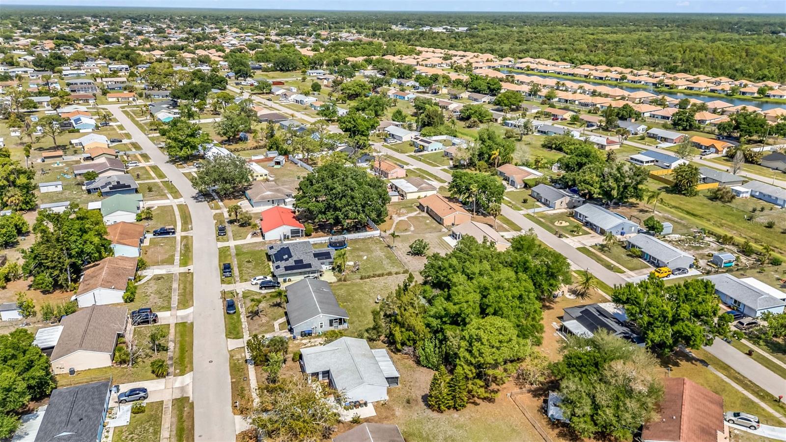 Image 46 of 70 For 6640 Electra Avenue