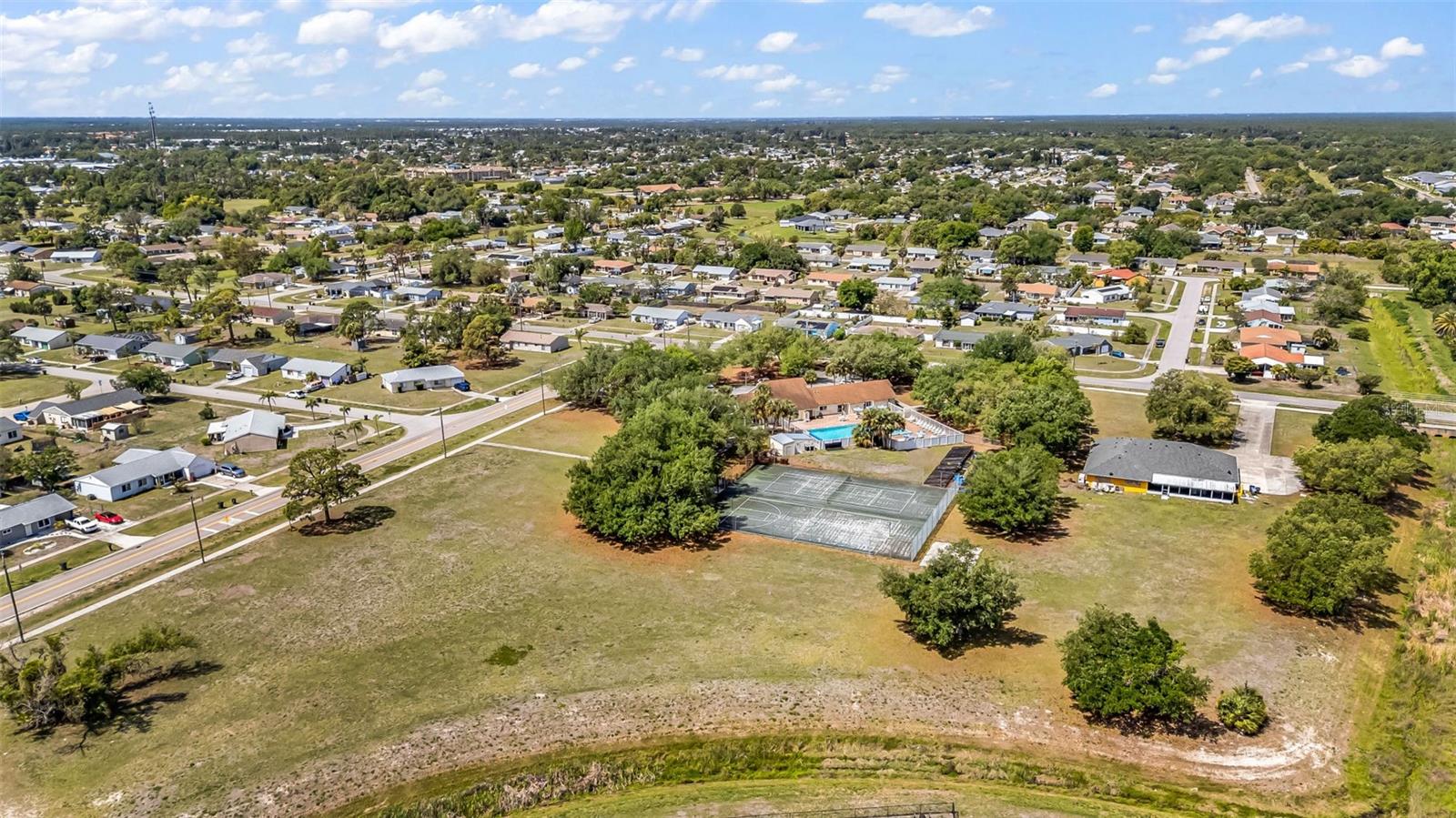 Image 56 of 70 For 6640 Electra Avenue